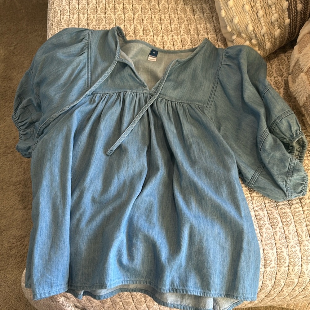 Old navy denim short sleeve top.